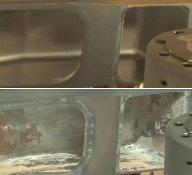 Die noch am Mars-Tag (Sol) 51 der Mission des NASA-Marsrovers „Curiosity“ noch nicht, dann jedoch spätestens auf Aufnahmen vom 1089. Mars-Tag sichtbaren „Verschmutzungen“ auf Elementen der mobilen Laboreinheit (u.) deuten die Autoren als mögliche Spuren von Bio-Korrosion, nennen zugleich jedoch auch eine chemische Verunreinigung oder Sand und Salze als mögliche non-biologische Erklärungen. Copyright/Quelle: NASA/JPL / Journal of Astrobiology and Space Science Reviews, 1, 40--81, 2019; Joseph et al.