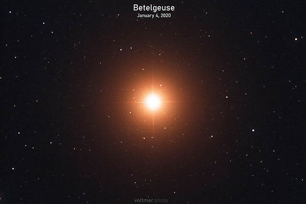 Eine der aktuellsten Teleskopaufnahmen des Riesensterns Beteigeuze, erstellt vom Astrofotografen Sebastian Voltmer am 4. Januar 2020. Copyright: Sebastian Voltmer, www.weltraum.com