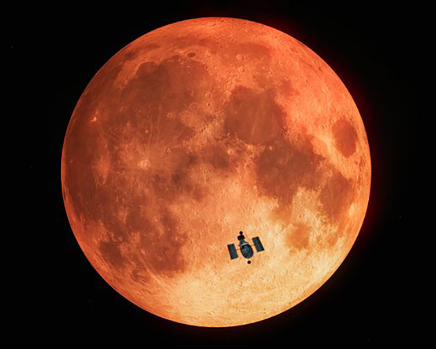 Künstlerische Darstellung des Hubble-Weltraumteleskops vor dem verfinsterten Vollmond (Illu.) Copyright: ESA/Hubble, M. Kornmesser