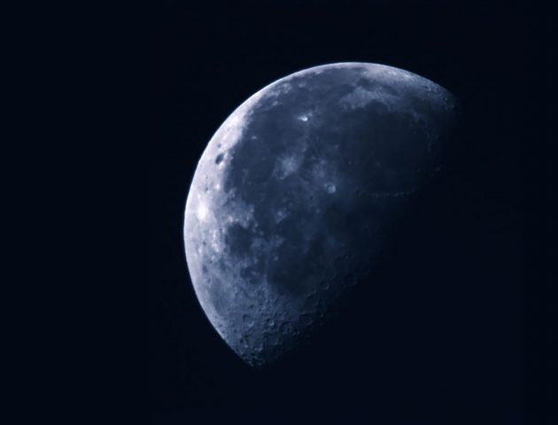 Blick zum Mond. Copyright: A. Müller für grenzwissenschaft-aktuell.de