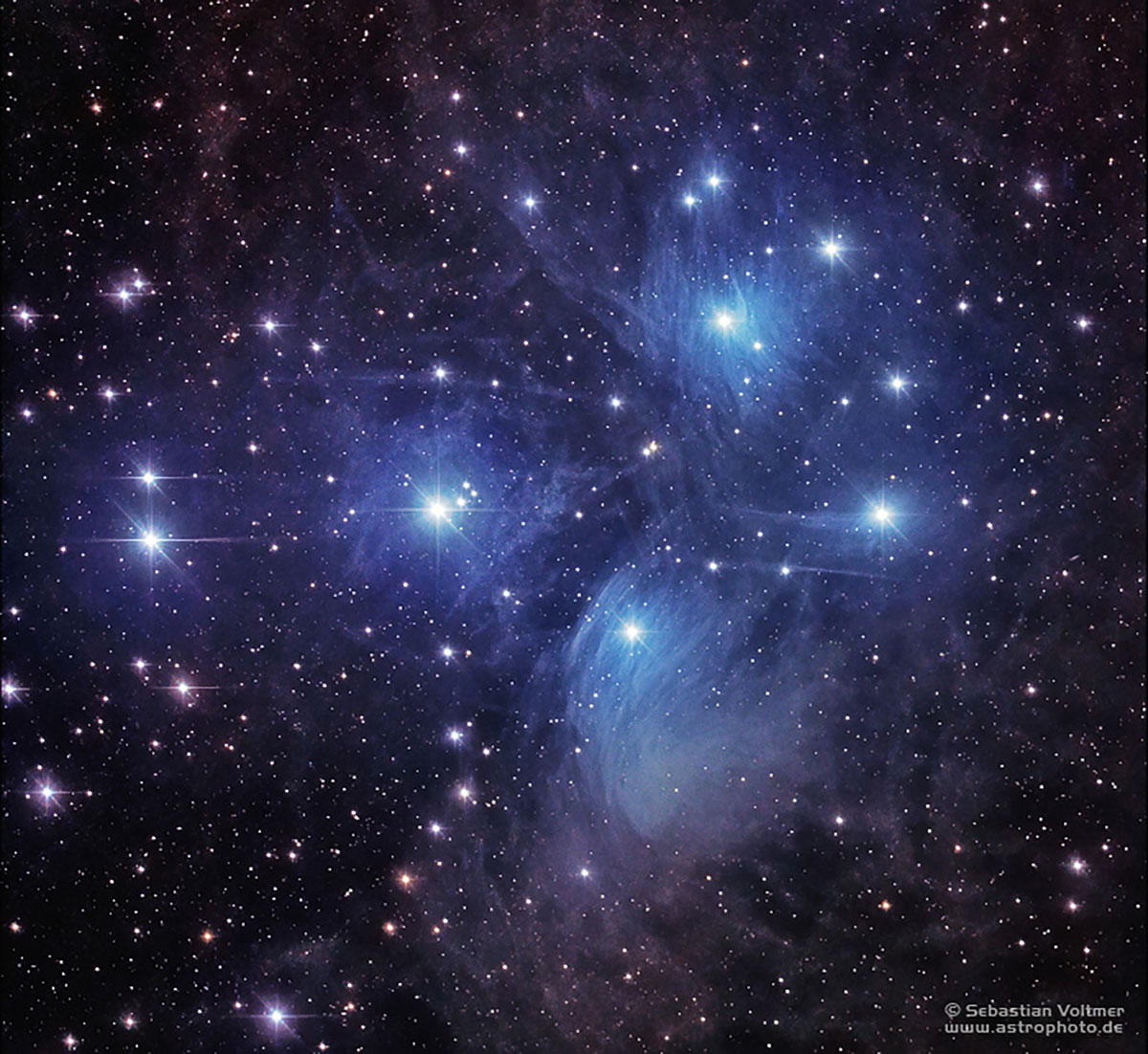 Teleskopaufnahme der Plejaden. Copyright: Dr. Sebastian Voltmer, www.weltraum.com