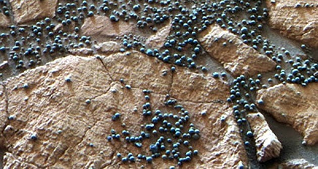 "Blaubeeren" auf dem Mars. Copyright: NASA