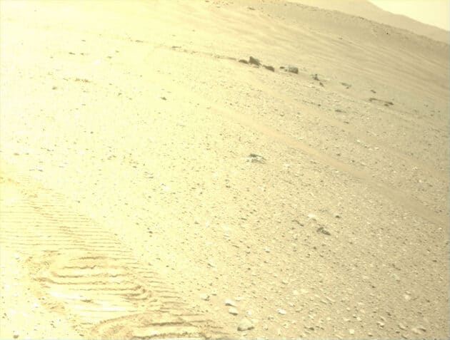 ...Sol 693.Copyright: NASA/JPL-Caltech