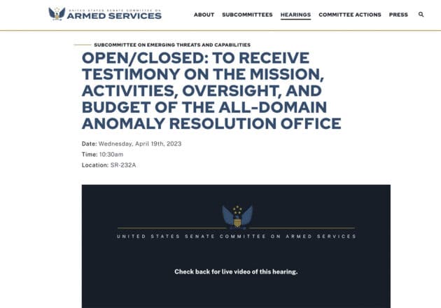 Screenshot der Webseite des „United States Senate Committee on Armed Services“ zur Senatsanhörung zur Arbeit der US-UFO-Untersuchungsbehörde „All-Domain Anomaly Resolution Office“ (AARO). Copyright: www.armed-services.senate.gov