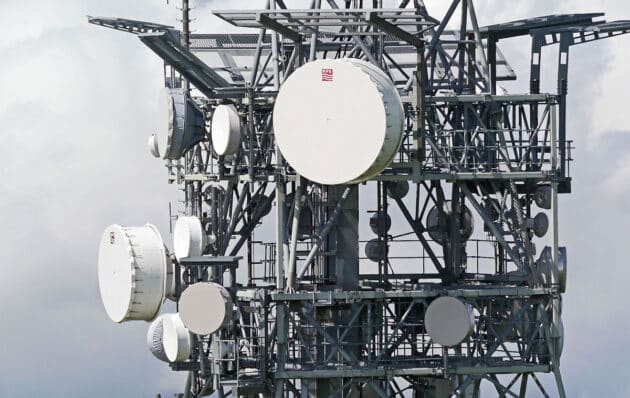 Symbolbild: Mobilfunk.Copyright: hpgruesen (via Pixabay.com) / Pixabay License