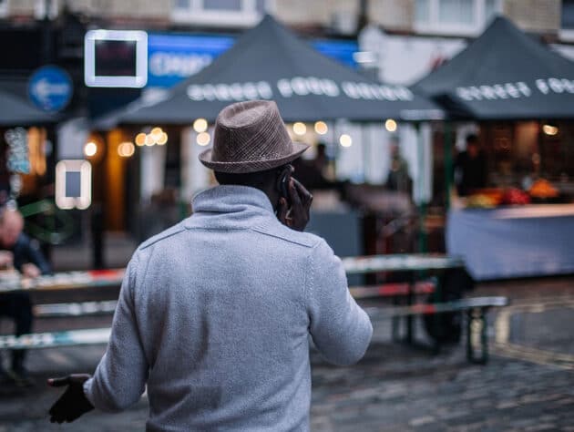 Symbolbild: Mobiltelofonie Copyright: StockSnap (via Pixabay.com) / Pixabay License