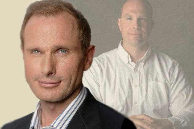 Investigativjournalist Ross Couthart (v.) und UFO-Whistleblower David Grusch