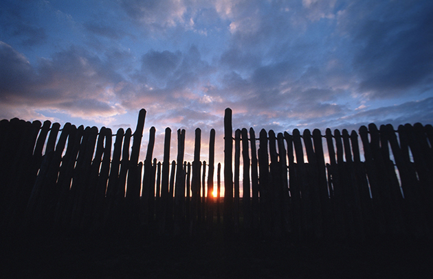 Innenansicht aus der Rekosntruktion der Kreisgrabenanlage von Goseck.Copyright: Landesamt für Denkmalpflege und Archäologie Sachsen-Anhalt, Landesmuseum für Vorgeschichte