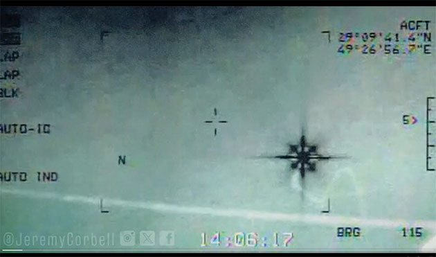 Das "Chandellier"-Standbild.Quelle: Jeremy Corbell