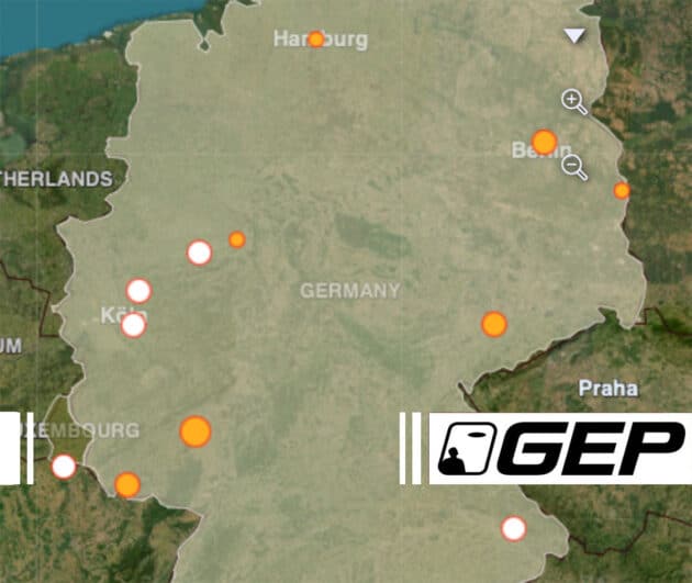 Geografische Übersicht der UFO-Sichtungsmeldungen aus Deutschland an die GEP im Februar 2024. Orangefarbene Punkte markieren bearbeitete, weiße unbearbeitete Meldungen. Copyright/Quelle: GEP, ufo-forschung.de