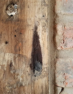 Brandmarke in der Old Hall.Copyright: Brandmarke in der Old Hall. Copyright: Branmarke in der Old Hall. Copyright: James Wright