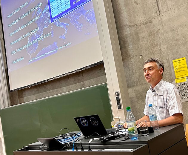 Philippe Ailleris bei einem Vortrag am IFEX UAP Workshop 2024 in Würzburg.Copyright: A. Müller f. grenzwissenschaft-aktuell.de