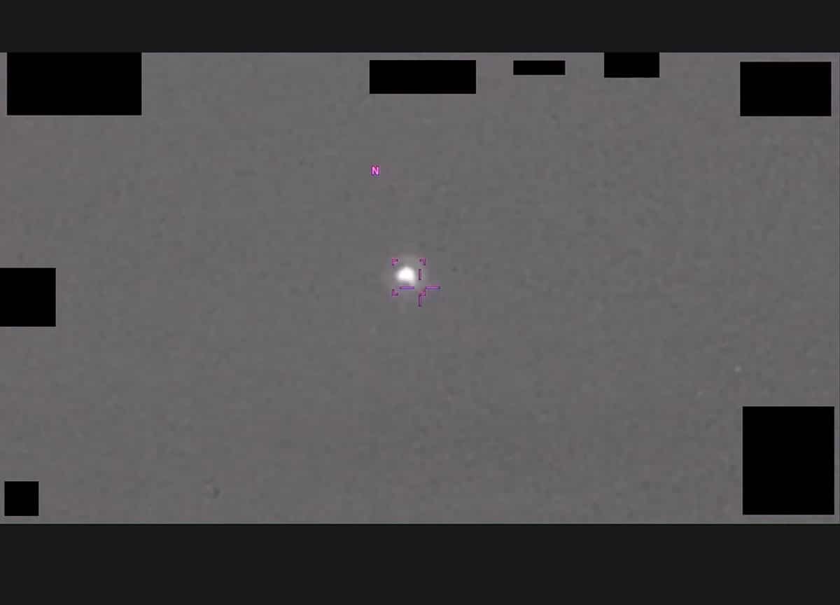 Standbild aus dem von der US-UFO-Untersuchungsbehörde AARO veröffentlichten Video („Middle East 2023“)Copyright: aaro.mil / US. Gov