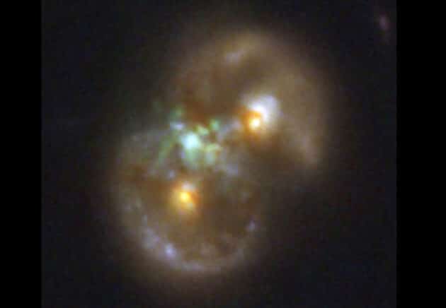 Webb-Aufnahme der „Infinity-Galaxy“. Copyright: NASA/ ESA/CSA, STScI, P. v.Dokkum / Yale University