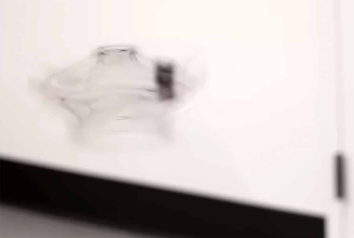 Die fast unischtbare Drohne „Phantom Twist“ im Flug.Copyright: Northwestern University